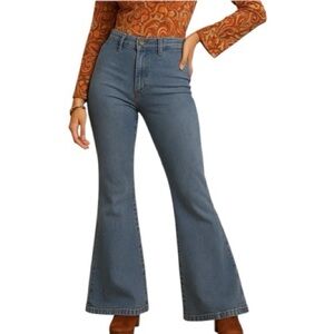 Vanilla Star Light Blue Flare Jeans | Women’s Size 27 | Retro Stretch Denim